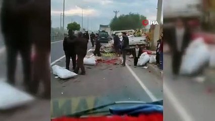 Iğdır'da tır sebze yüklü kamyonete çarptı