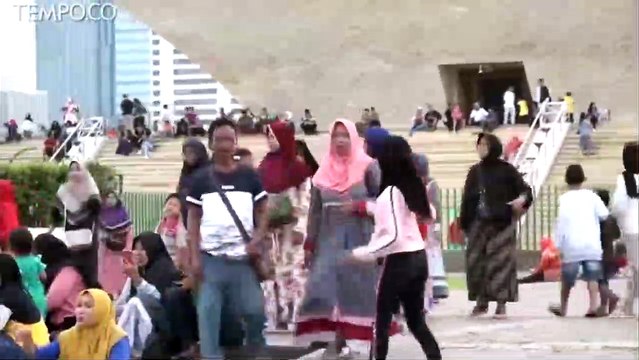 Serunya Berlibur di Kawasan Monas