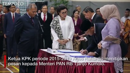 Télécharger la video: Ini Pesan Agus Rahardjo ke Menteri PAN RB Tjahjo Kumolo