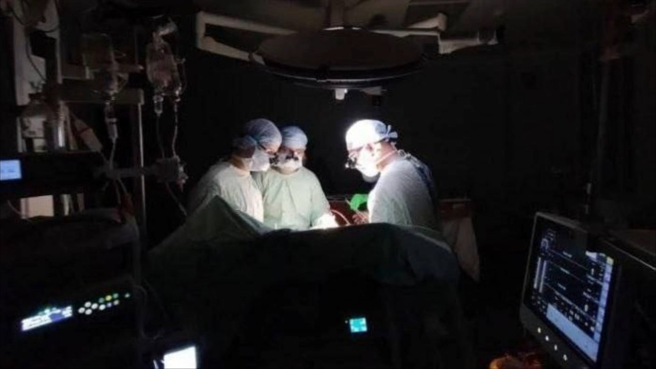 Ukraine: Chirurgen setzen Herz-OP trotz Blackout fort