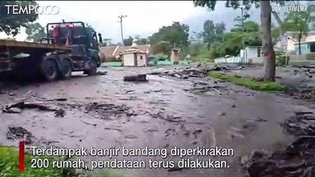 Banjir Bandang Campur Lumpur Landa Kawasan Gunung Ijen Bondowoso