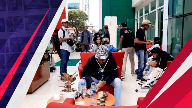 Tuntut Keadilan Terkait Tragedi Kanjuruhan, Ratusan Aremania Datangi Sejumlah Lembaga Negara