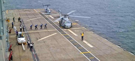 Çok Maksatlı Amfibi Gemisi LHDANADOLU'ya ilk iniş gerçekleştirildi