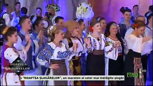 Laura Lavric - Hai, romani, de peste sate (Revelion ETNO TV 2017)