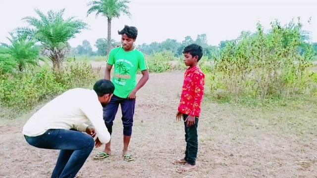 are bhai iska mood theek ho lao main nahin kholunga