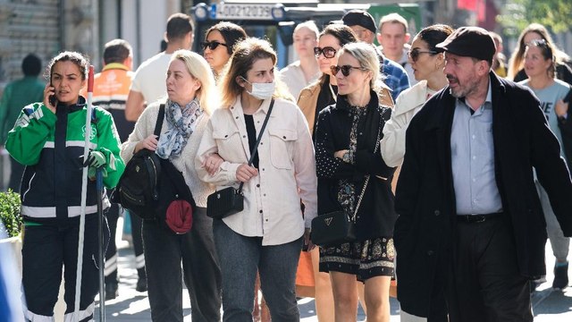Bilim Kurulu Üyesi Turan'dan Mevsimsel griple Kovid-19 vakaları da artabilir uyarısı