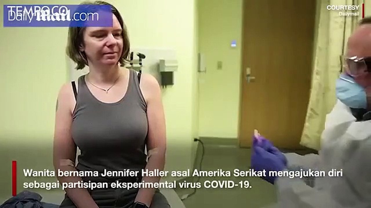 Wanita Pertama Penerima Vaksin COVID-19