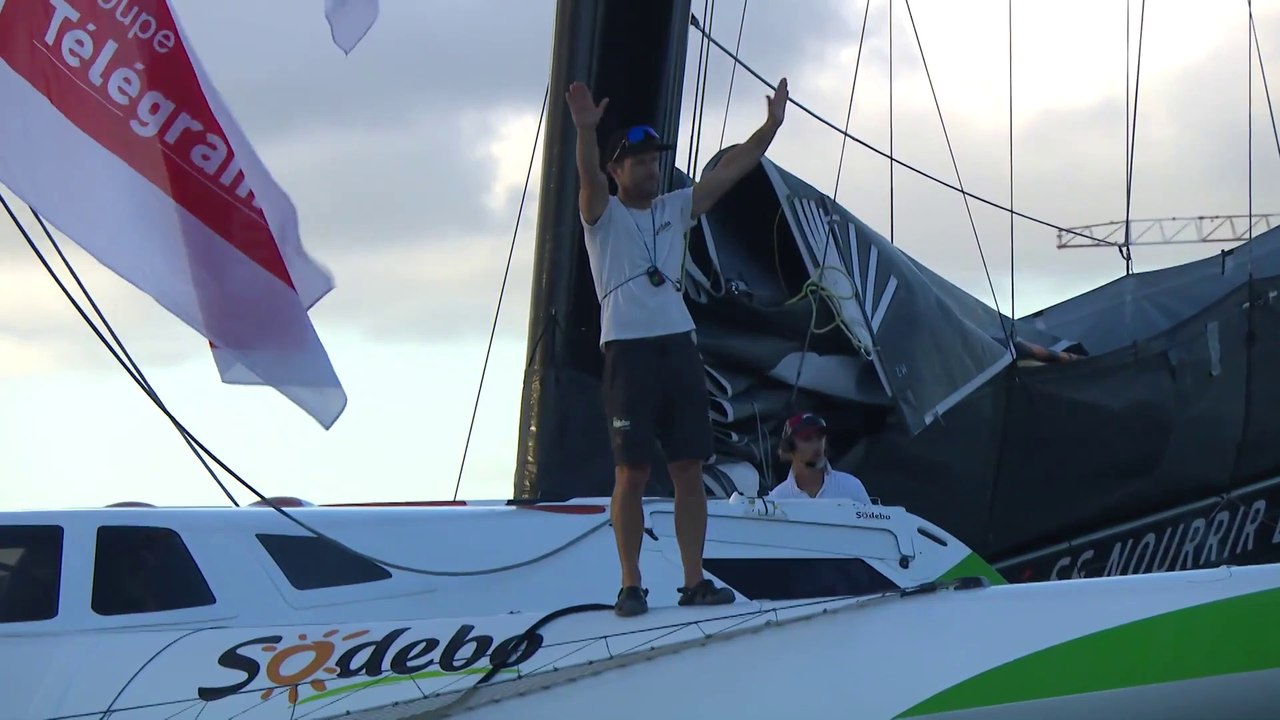 Route du Rhum - Destination Guadeloupe 2022 - Arrivée de Thomas Coville - Arrivée au ponton d'honneur