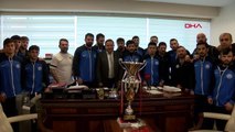 SPOR Şampiyon ASKİ Spor'dan Ankara Büyükşehir Belediyesi'ne ziyaret