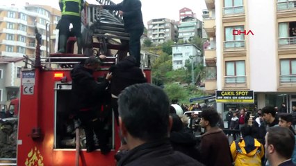 Zonguldak'ta öğrencilerin yaşadığı apartmanda yangın