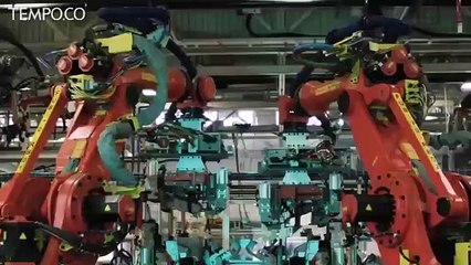 Fitur Canggih Tesla, Bisa Deteksi Anak Tertinggal di Mobil