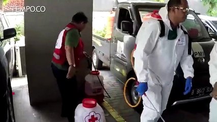 Sekjen Positif COVID-19, Gedung Komisi Yudisial Disemprot Disinfektan