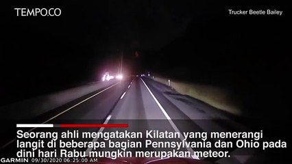 Kilatan Masif di Langit Gelap Diduga Meteor Hebohkan Warga
