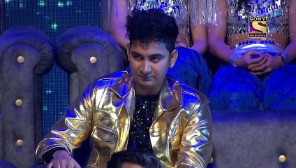 tuj say naraz  nahi zindagi Kirron K, Shilpa S, Badshah, Manoj M