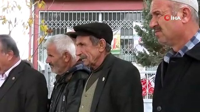 Konya’da yağmur için eller semaya kalktı