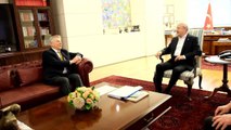 Kemal Kılıçdaroğlu, Tekgıda-İş Sendikası Genel Başkanı Mustafa Türkel ile Görüştü
