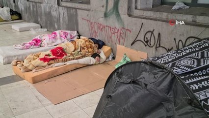 Belçika'da Ukraynalı sığınmacılar sokakta kaldı