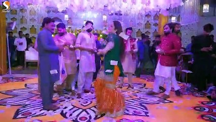 Spectacular Dance Performance by Chahat Baloch at Okara Show 2022 💃