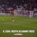 UK, Danny Rose si nasconde dietro al palo e riesce a segnare