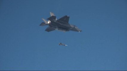 Pionyang redobla su desafío lanzando un misil ICBM que cayó cerca de Japón