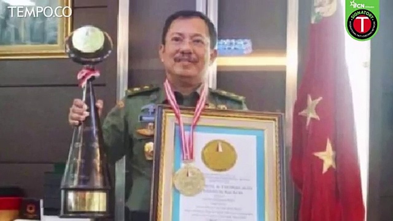 Benarkah Ini Foto Terawan yang Dapat Penghargaan WHO karena Berhasil Tangani Covid-19? | Tempodotco