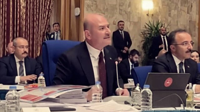 Meclis’te tansiyon yükseldi, hakaretler havada uçuştu