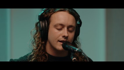 Benjamin William Hastings - While I'm In The Wind (Acoustic)