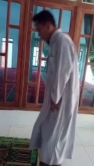 Muallaf belajar sholat