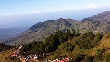 Drone View Gunung Prau
