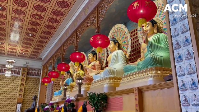 Blessing of Spirit House buddha / Illawarra Mercury / November 19