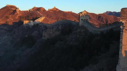 Çin Seddi'nde Gün Batımı Manzarası