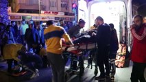 Otomobil ile motosikletin çarpışması sonucu 3 kişi yaralandı