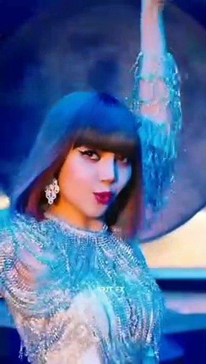 Lisa is the best dance Korean pop dancer