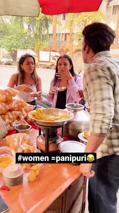 Panipuri ki aatma khata#shorts#shortvideo#youtube#youtubeshorts#funny#trending#mukeshjaiswal#women