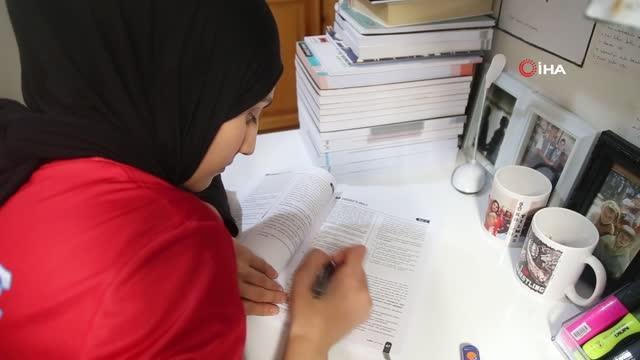 'Erkek sporu yapamazsın' diyenlere inat bilek güreşinde 5 kez dünya şampiyonu oldu