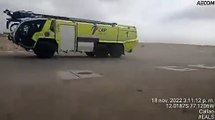 طائرة تصطدم بعربة إطفاء أثناء إقلاعها من المطار في بيرو
