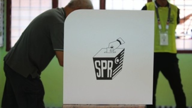 Malasia vota en sus elecciones más disputadas y con récord de candidatos