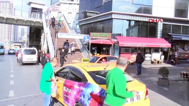 Trafiğe kapalı yola giren sürücü Aleyna'yı duvara sıkıştırıp komaya soktu!