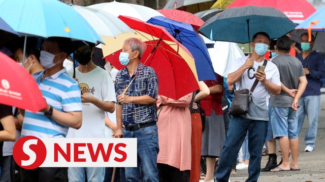 GE15: Johor cops applaud voters for carrying out responsibility calmly