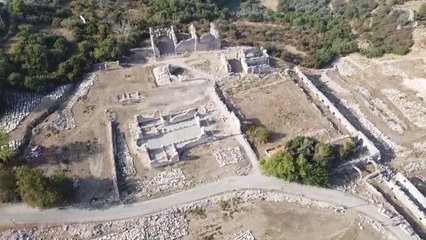 Likya'nın önemli kenti Tlos'ta tarihe ışık tutan kazı çalışmaları sürüyor