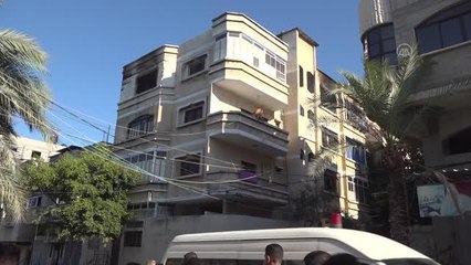 Yangının şahitleri o anları "hayatları boyunca unutamayacaklarını" söylüyor