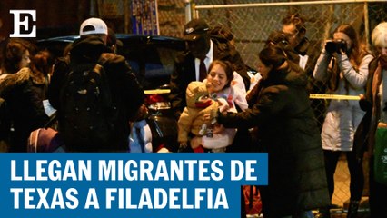 Texas Envía Migrantes a Filadelfia en Tensión Migratoria 🚶‍♂️