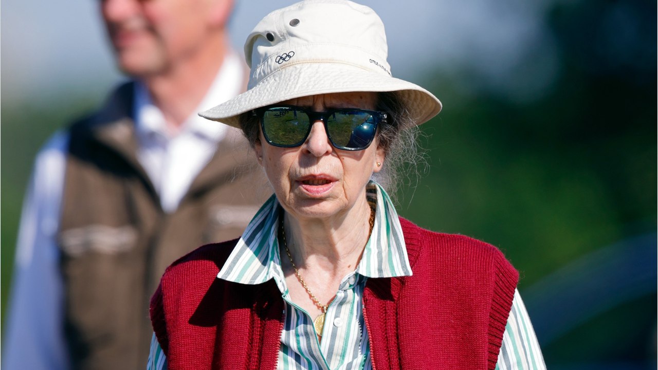 inside-the-princess-royal-s-regular-home-video-dailymotion