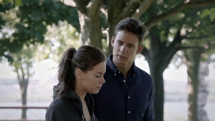 Samantha : de Retour du Front Bande-annonce (EN)