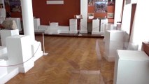 Retreating Russian troops looted artefacts from Kherson museum, Ukraine says
