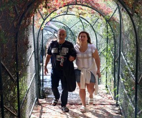 Antalya'ya tatile gelen Kanadalı iş insanının cep telefonu çaldılar