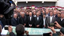 KEMAL KILIÇDAROĞLU, KARDEŞİ CELAL KILIÇDAROĞLU'NUN CENAZE TÖRENİNE KATILDI