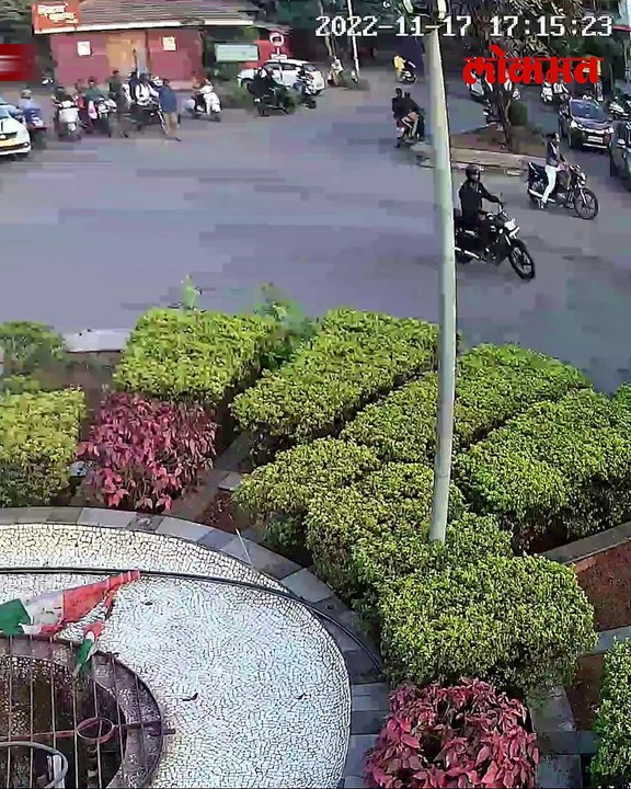 मद्यधुंद कारचालकाचा 'कार' नाम्याचा व्हिडिओ व्हायरल, पाहा व्हिडिओ-