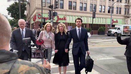 11 лет тюрьмы для основательницы Theranos