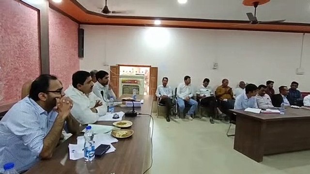 Video: बजट घोषणाओं के कार्यों में लाएं तेजी, लोगों को दिलाएं योजनाओं का लाभ : मंत्री